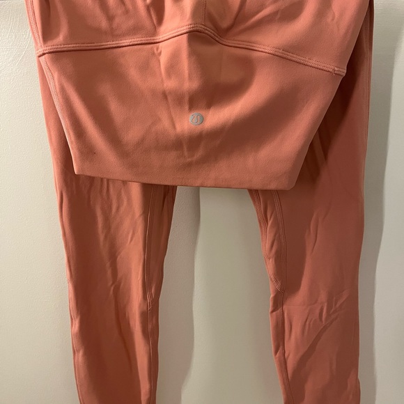 Lululemon Align 25” Pink Savannah size 2 *sold out* - Picture 2 of 4